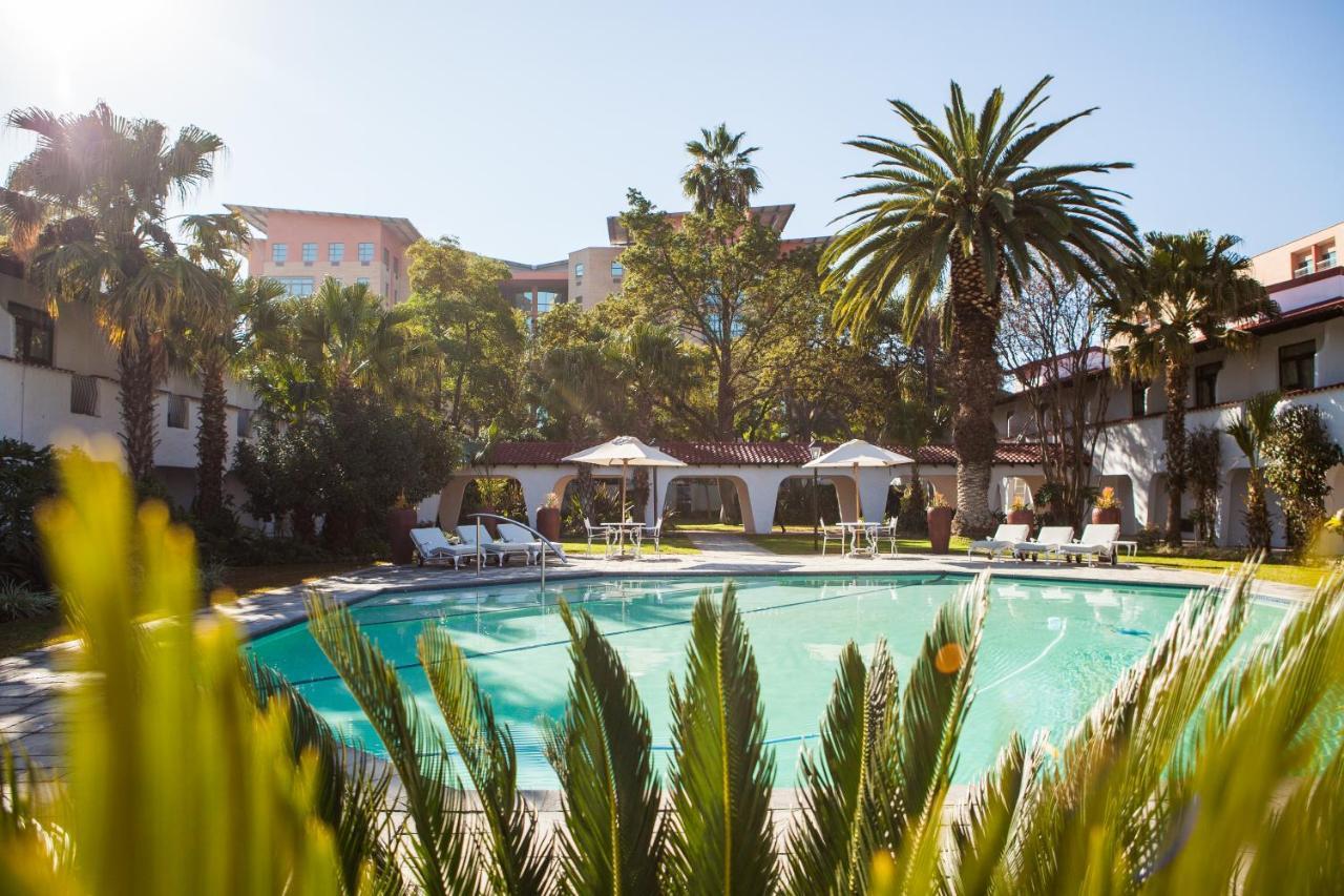 ホテル Garden Court ポロクワネ エクステリア 写真